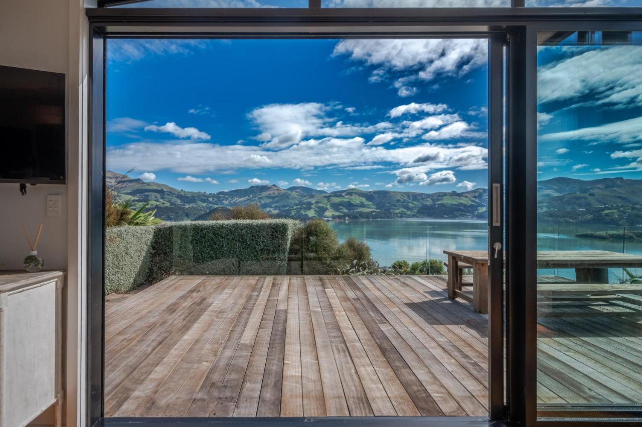 Million Dollar View - Takamatua Holiday Home Akaroa Dış mekan fotoğraf
